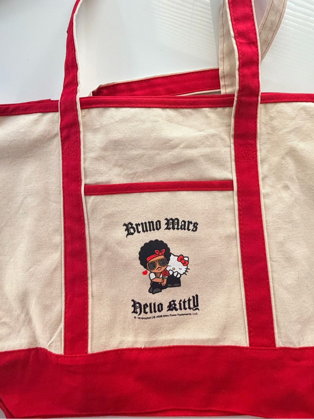 EXCLUSIVE Bruno Mars Hello Kitty Tour Merchandise Tote Bag NEW! - Picture 6 of 6